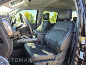 2025 Ford Super Duty F-250 Lariat Crew Cab Medium Bed - miniatura 6