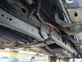 2025 Ford Super Duty F-250 Lariat Crew Cab Medium Bed - miniatura 7