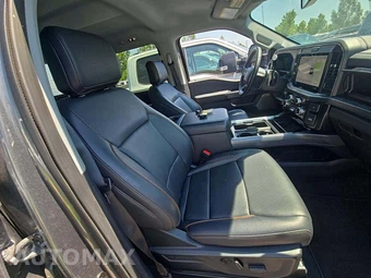 2025 Ford Super Duty F-250 Lariat Crew Cab Medium Bed - miniatura 18