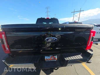 2025 Ford Super Duty F-250 Lariat Crew Cab Medium Bed - miniatura 5