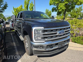 2025 Ford Super Duty F-250 Lariat Crew Cab Medium Bed - miniatura 4