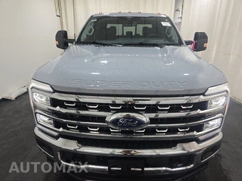 2025 Ford Super Duty F-250 LARIAT Crew Cab Medium Bed - miniatura 2