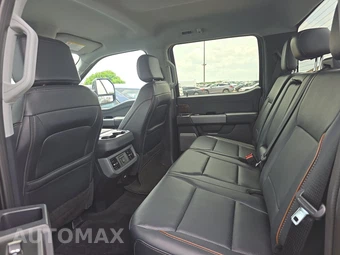 2025 Ford Super Duty F-250 Lariat Crew Cab Medium Bed - miniatura 13