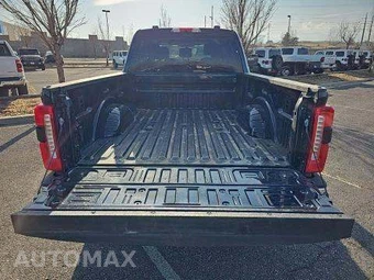 2025 Ford Super Duty F-250 Lariat Crew Cab Medium Bed - miniatura 14
