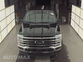 2025 Ford Super Duty F-250 Lariat Crew Cab Medium Bed - miniatura 2