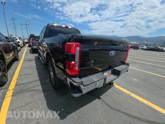 2025 Ford Super Duty F-250 Lariat Crew Cab Medium Bed - miniatura 6