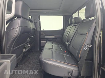 2025 Ford Super Duty F-250 LARIAT Crew Cab Medium Bed - miniatura 13