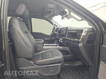 2025 Ford Super Duty F-250 LARIAT Crew Cab Medium Bed - miniatura 8