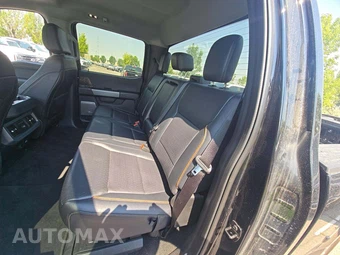 2025 Ford Super Duty F-250 Lariat Crew Cab Medium Bed - miniatura 13