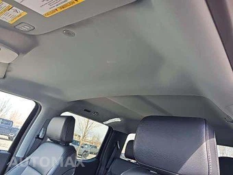2025 Ford Super Duty F-250 Lariat Crew Cab Medium Bed - miniatura 11