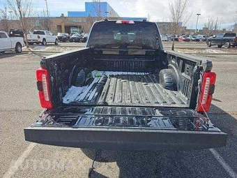 2025 Ford Super Duty F-250 Lariat Crew Cab Medium Bed - miniatura 14