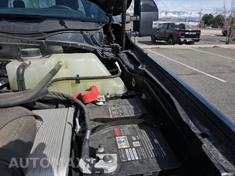 2025 Ford Super Duty F-250 Lariat Crew Cab Medium Bed - miniatura 21