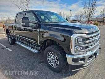 2025 Ford Super Duty F-250 Lariat Crew Cab Medium Bed - miniatura 4