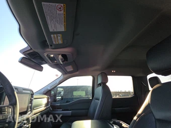 2025 Ford Super Duty F-250 Lariat Crew Cab Medium Bed - miniatura 18