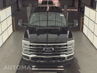 2025 Ford Super Duty F-250 Lariat Crew Cab Medium Bed - miniatura 2