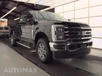 2025 Ford Super Duty F-250 Lariat Crew Cab Medium Bed - miniatura 3