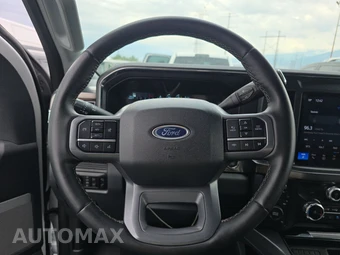 2025 Ford Super Duty F-250 Lariat Crew Cab Medium Bed - miniatura 10