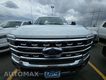 2025 Ford Super Duty F-250 Lariat Crew Cab Medium Bed - miniatura 2