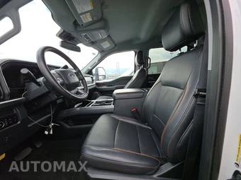 2025 Ford Super Duty F-250 Lariat Crew Cab Medium Bed - miniatura 7