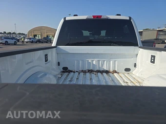 2025 Ford Super Duty F-250 Lariat Crew Cab Medium Bed - miniatura 16