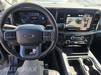 2025 Ford Super Duty F-250 Lariat Crew Cab Medium Bed - miniatura 10