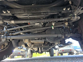 2025 Ford Super Duty F-250 Lariat Crew Cab Medium Bed - miniatura 20