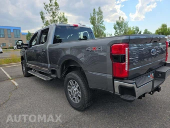 2025 Ford Super Duty F-250 Lariat Crew Cab Medium Bed - miniatura 2