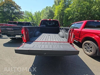 2025 Ford Super Duty F-250 LARIAT Crew Cab Medium Bed - miniatura 14