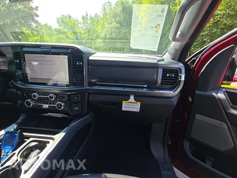 2025 Ford Super Duty F-250 LARIAT Crew Cab Medium Bed - miniatura 19