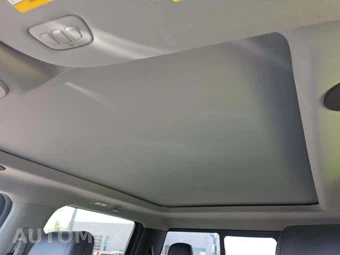 2025 Ford Super Duty F-250 LARIAT Crew Cab Medium Bed - miniatura 11
