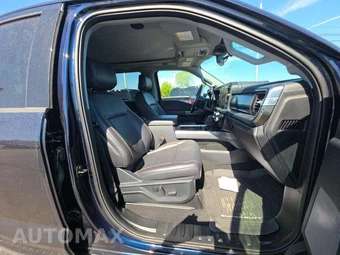 2025 Ford Super Duty F-250 LARIAT Crew Cab Medium Bed - miniatura 18