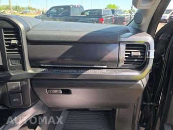 2025 Ford Super Duty F-250 LARIAT Crew Cab Medium Bed - miniatura 19