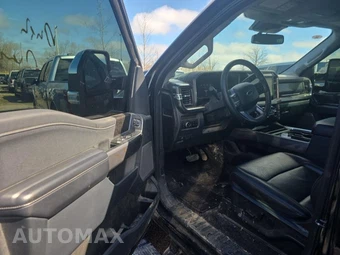 2025 Ford Super Duty F-250 LARIAT Crew Cab Medium Bed - miniatura 13