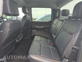 2025 Ford Super Duty F-250 Lariat Crew Cab Medium Bed - miniatura 13