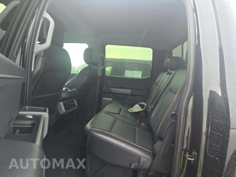 2025 Ford Super Duty F-250 Lariat Crew Cab Medium Bed - miniatura 13