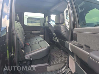 2025 Ford Super Duty F-250 Lariat Crew Cab Medium Bed - miniatura 16