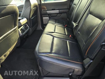 2025 Ford Super Duty F-250 Lariat Crew Cab Medium Bed - miniatura 13