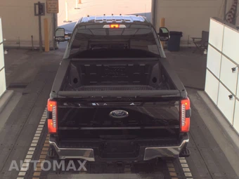 2025 Ford Super Duty F-250 Lariat Crew Cab Medium Bed - miniatura 5