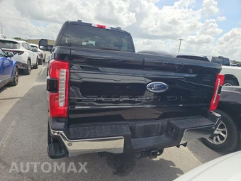 2025 Ford Super Duty F-250 Lariat Crew Cab Medium Bed - miniatura 5