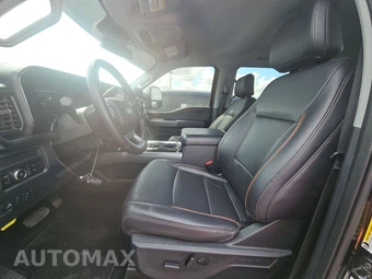 2025 Ford Super Duty F-250 Lariat Crew Cab Medium Bed - miniatura 7