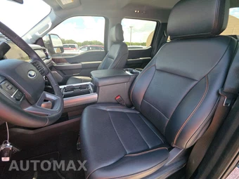 2025 Ford Super Duty F-250 Lariat Crew Cab Medium Bed - miniatura 7