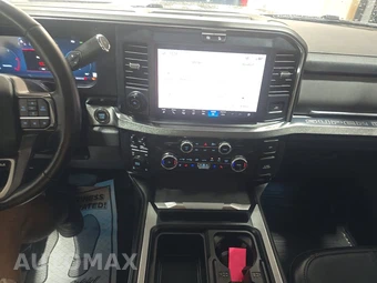 2025 Ford Super Duty F-250 Platinum Crew Cab Medium Bed - miniatura 11