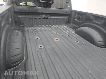 2025 Ford Super Duty F-250 Platinum Crew Cab Medium Bed - miniatura 16