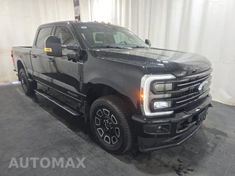 2025 Ford Super Duty F-250 Platinum Crew Cab Medium Bed - miniatura 3