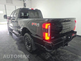 2025 Ford Super Duty F-250 Platinum Crew Cab Medium Bed - miniatura 6