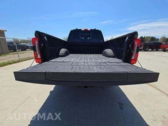 2025 Ford Super Duty F-250 Platinum Crew Cab Medium Bed - miniatura 15