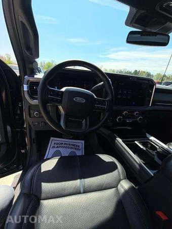 2025 Ford Super Duty F-250 Platinum Crew Cab Medium Bed - miniatura 26