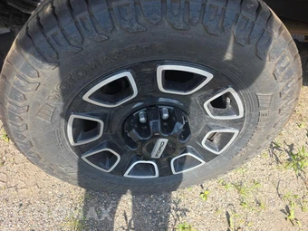 2025 Ford Super Duty F-250 Platinum Crew Cab Medium Bed - miniatura 10