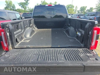 2025 Ford Super Duty F-250 Platinum Crew Cab Medium Bed - miniatura 19