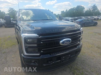 2025 Ford Super Duty F-250 Platinum Crew Cab Medium Bed - miniatura 2